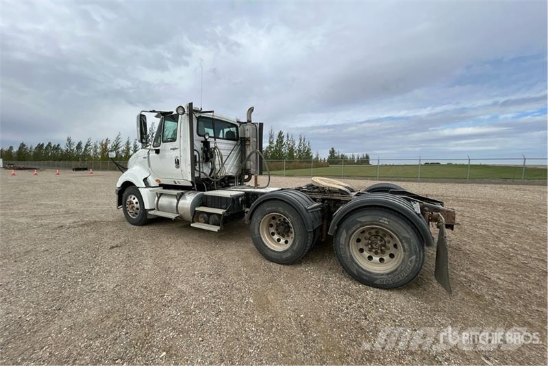 International ProStar + 6x4 T/A Day Cab Truck Tractor Vilcēji