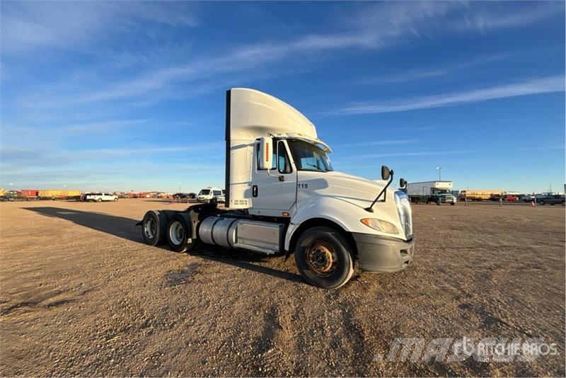 International ProStar Premium Τράκτορες