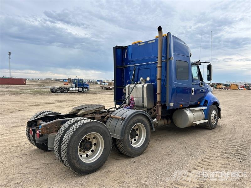 International ProStar+ 122 6x4 T/A Sleeper Truck Tractor Vilcēji