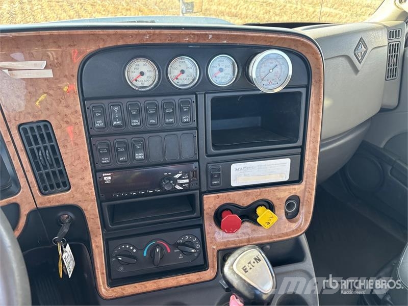 International ProStar+ 122 Τράκτορες