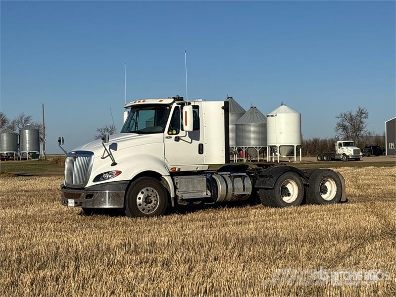 International ProStar+ 122 Τράκτορες
