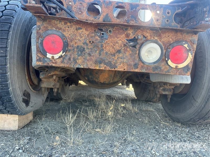 International Prostar 6x4 T/A Day Cab Truck Tractor (Inoperable) Prime Movers