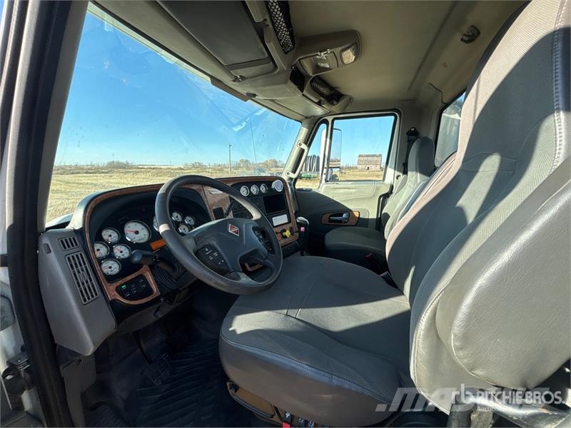 International ProStar+ 122 Τράκτορες