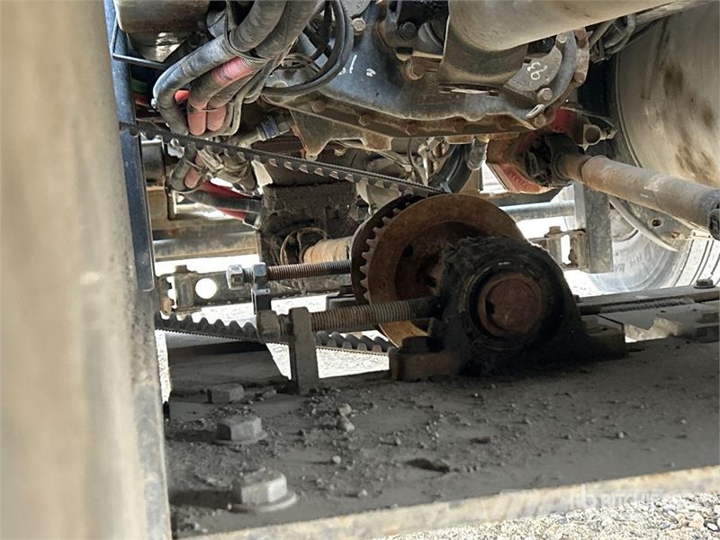 International Prostar 6x4 Chemical Truck Otros camiones