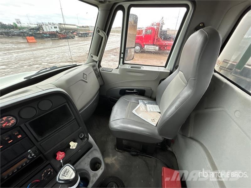 International Prostar 6x4 Chemical Truck Otros camiones