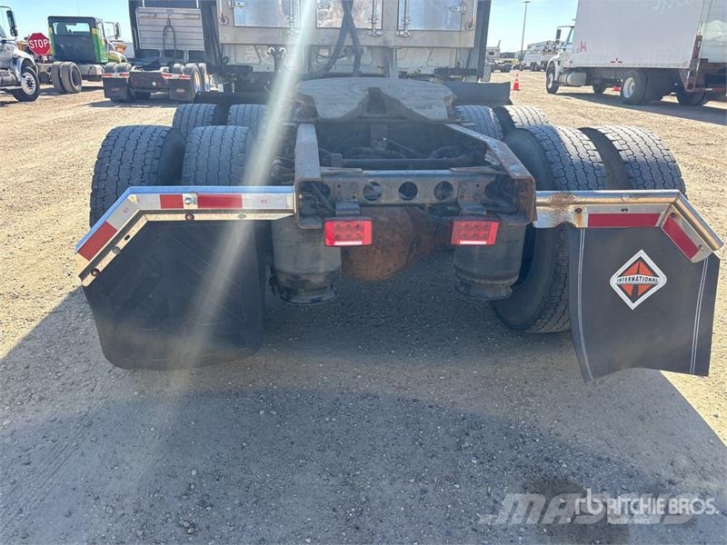 International Prostar+ 122 6x4 T/A Sleeper Truck Tractor Τράκτορες