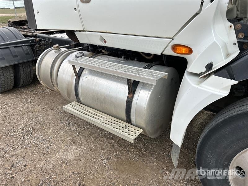International ProStar + 6x4 T/A Day Cab Truck Tractor Vilcēji