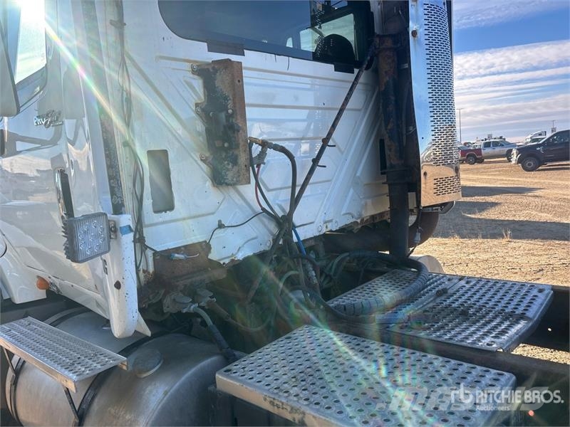 International Prostar 6x4 T/A Day Cab Truck Tractor (Inoperable) Prime Movers