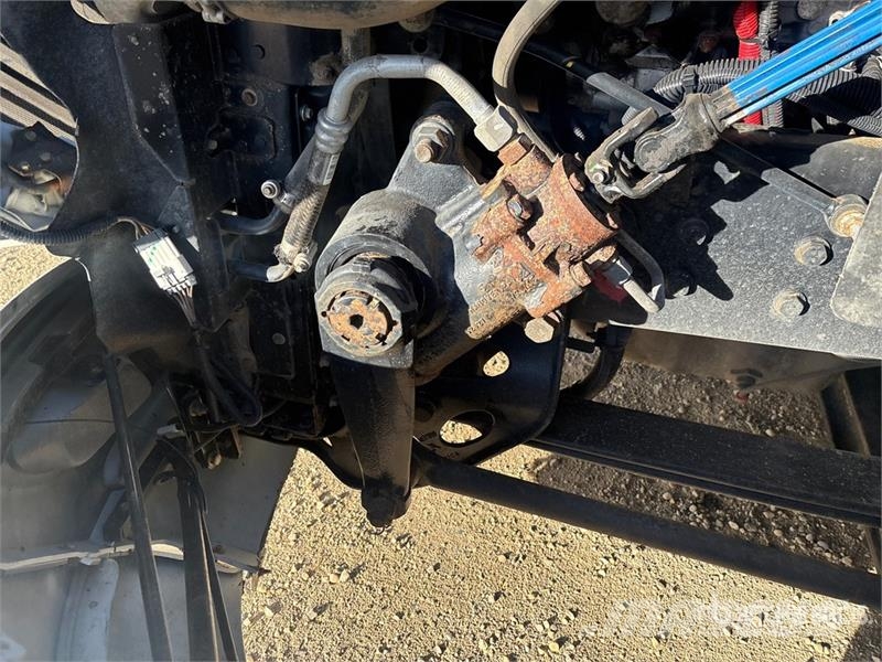 International RH613 6x4 T/A Day Cab Truck Tractor Седельные тягачи