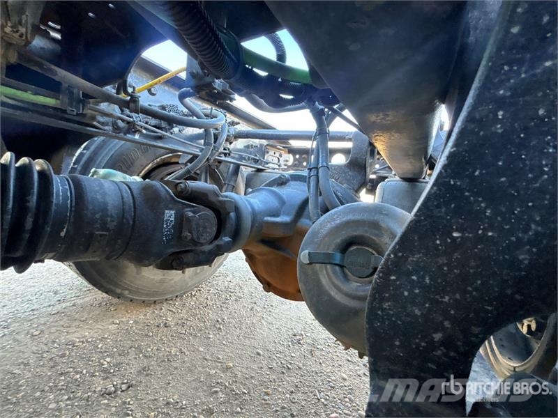 International RH613 6x4 T/A Day Cab Truck Tractor Седельные тягачи