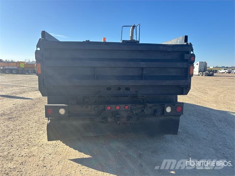 International SA 495 4x2 Plow Snow Plow Truck Komunalna vozila