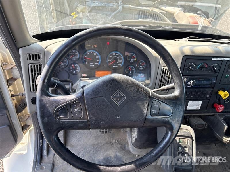 International Terex Commander C6060 on International Workstar 7 Mobiele Boorinstallatie