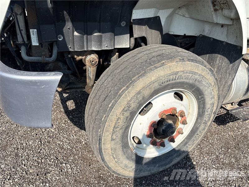International Terex Commander C6060 on International Workstar 7 Mobiele Boorinstallatie
