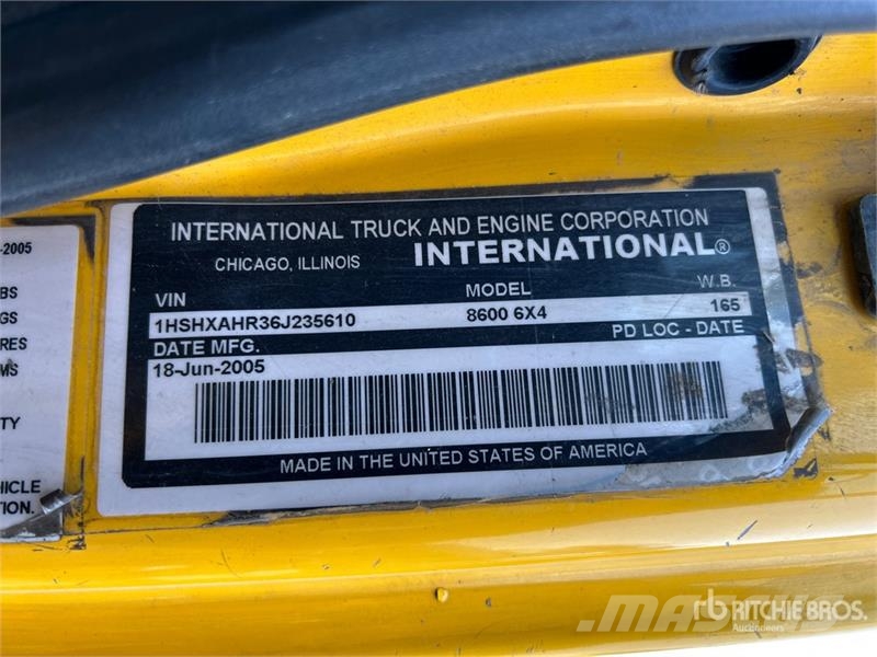 International TranStar 8600 Truck Tractor Units