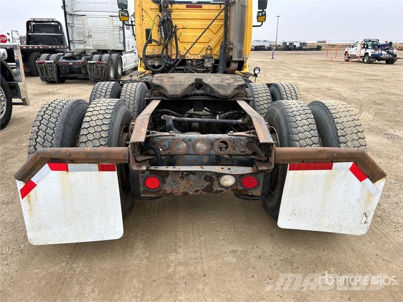 International TranStar 8600 Truck Tractor Units