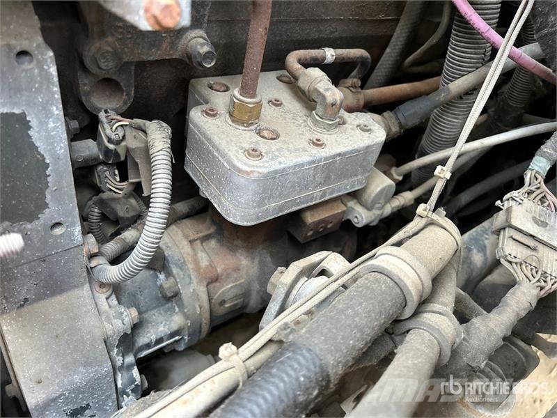 International TranStar 8600 Truck Tractor Units
