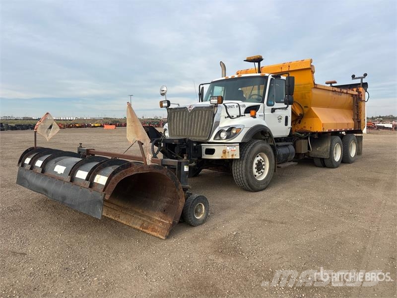 International Workstar 7500 6x4 Snow Plow Truck Kommunal-Sonderfahrzeuge