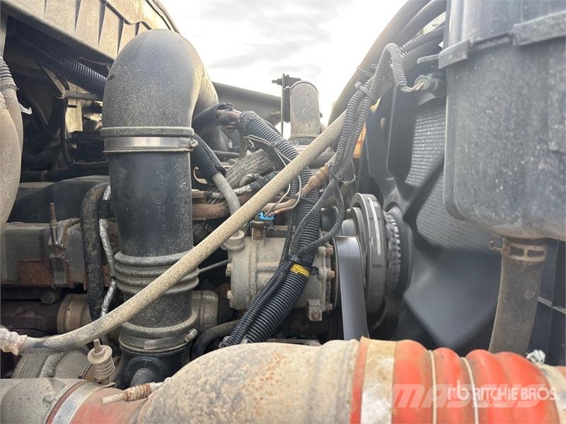 International Workstar 7500 6x4 Snow Plow Truck Kommunal-Sonderfahrzeuge