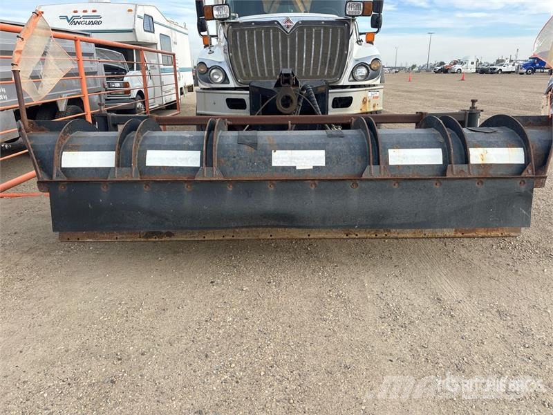 International Workstar 7500 6x4 Snow Plow Truck Kommunal-Sonderfahrzeuge