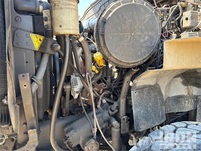 International Workstar 7400 6x4 Wireline Logging Truck Equipamiento para el procesado