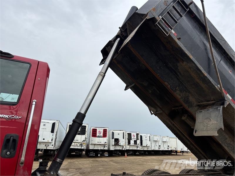 International Workstar 7500 T/A Dump Truck Kipper