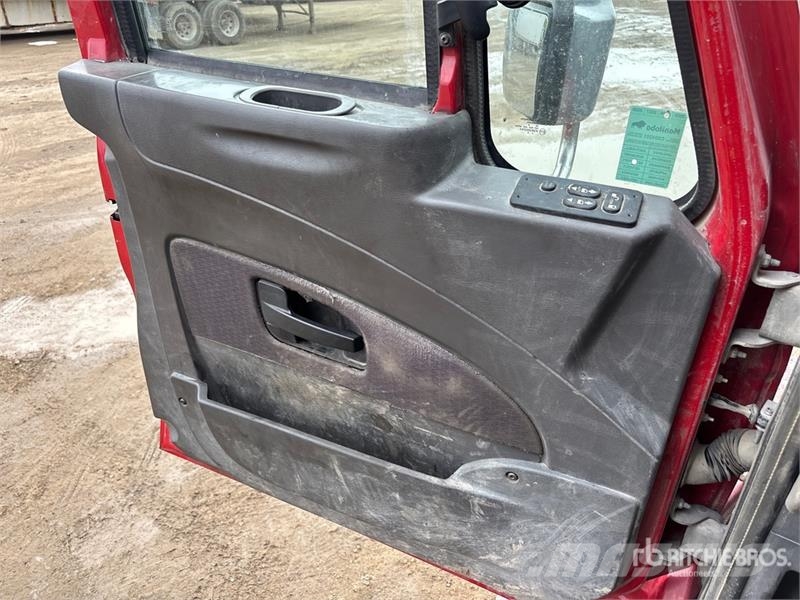International Workstar 7500 T/A Dump Truck Kipper