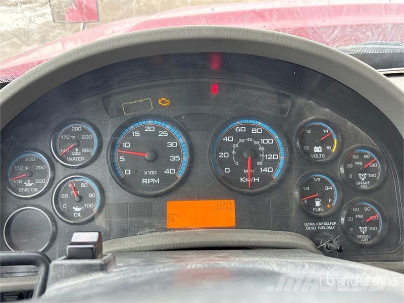 International Workstar 7500 T/A Dump Truck Kipper