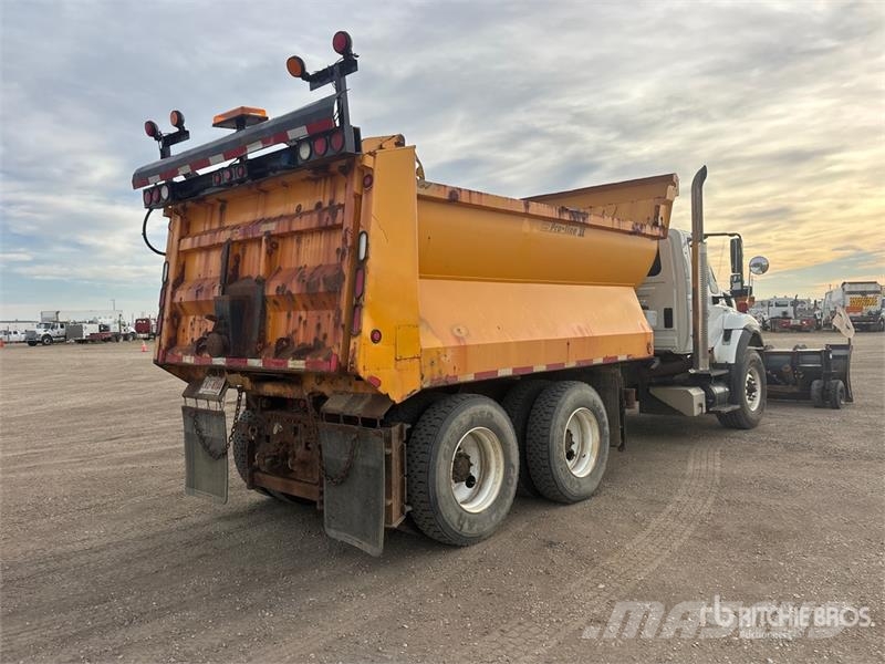 International Workstar 7500 6x4 Snow Plow Truck Kommunal-Sonderfahrzeuge