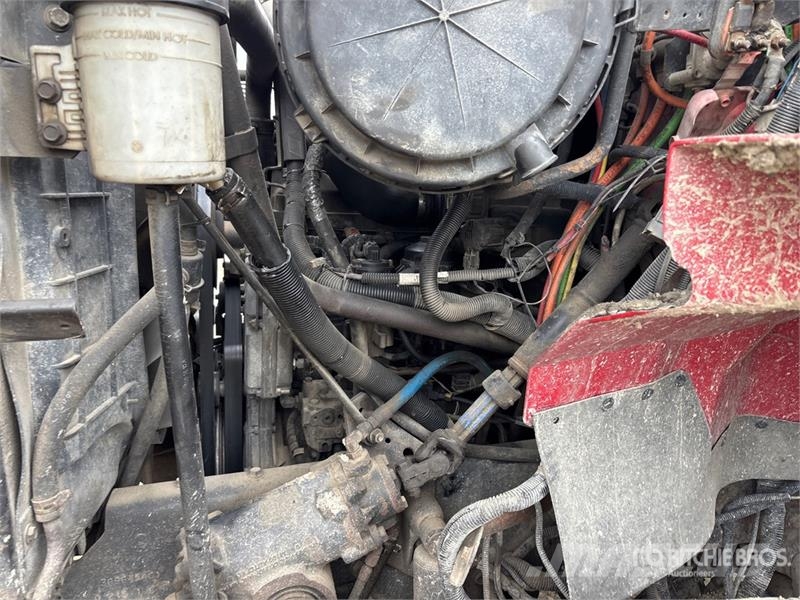 International Workstar 7500 T/A Dump Truck Kipper