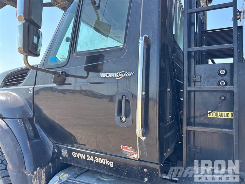 International Workstar 7400 6x4 Wireline Logging Truck Equipamiento para el procesado
