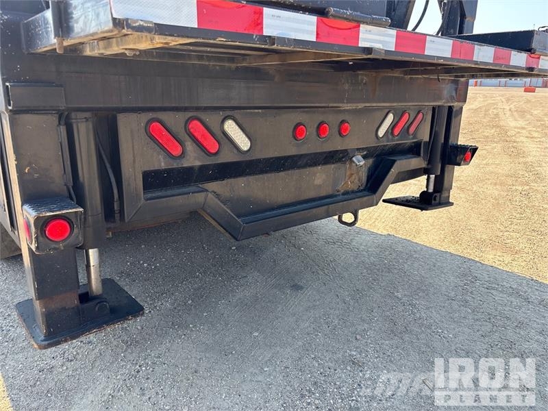International Workstar 7400 6x4 Wireline Logging Truck Equipamiento para el procesado