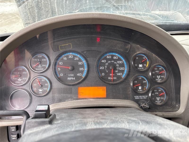 International Workstar 7500 T/A Dump Truck Kipper