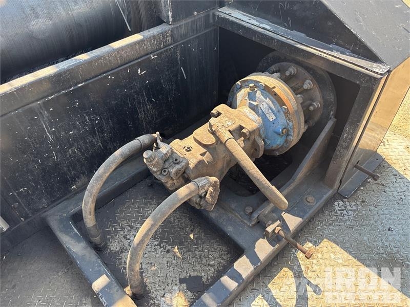 International Workstar 7400 6x4 Wireline Logging Truck Equipamiento para el procesado