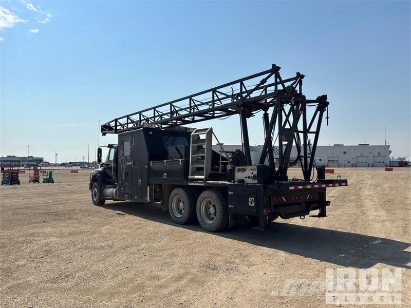 International Workstar 7400 6x4 Wireline Logging Truck Equipamiento para el procesado