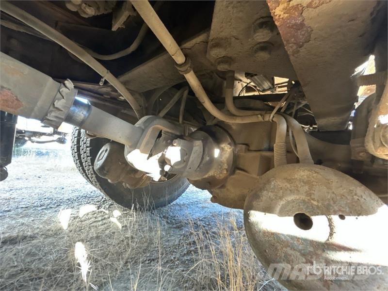 International WorkStar 7600 Tipper trucks