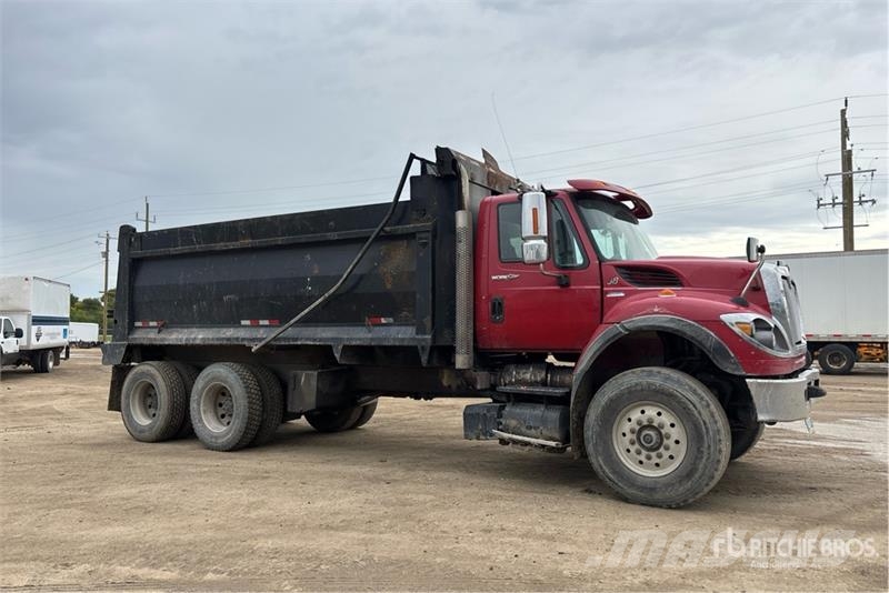 International Workstar 7500 T/A Dump Truck Kipper