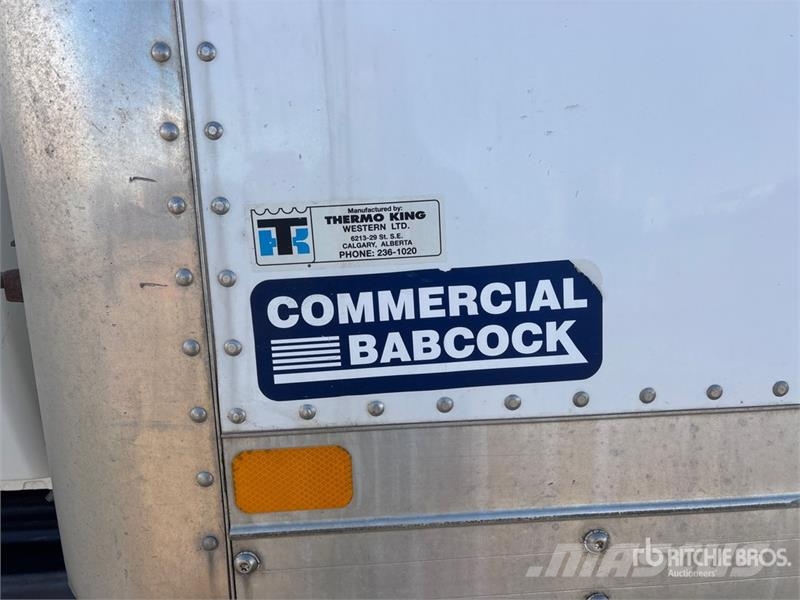 Internatonal DuraStar 4300 4x2 Van Truck شاحنات ذات هيكل صندوقي