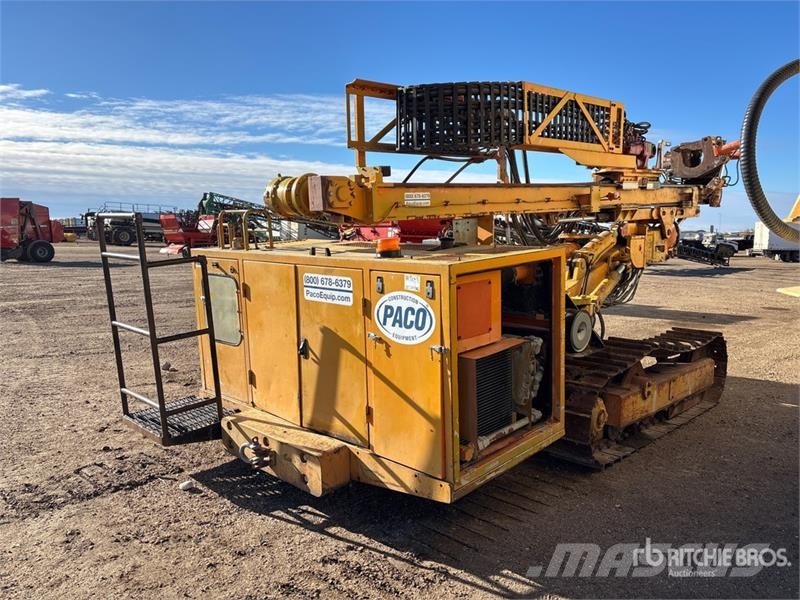Interoc 109B Crawler Drilling Rig Zařízení pro hlubinné vrtání ropy a plynu