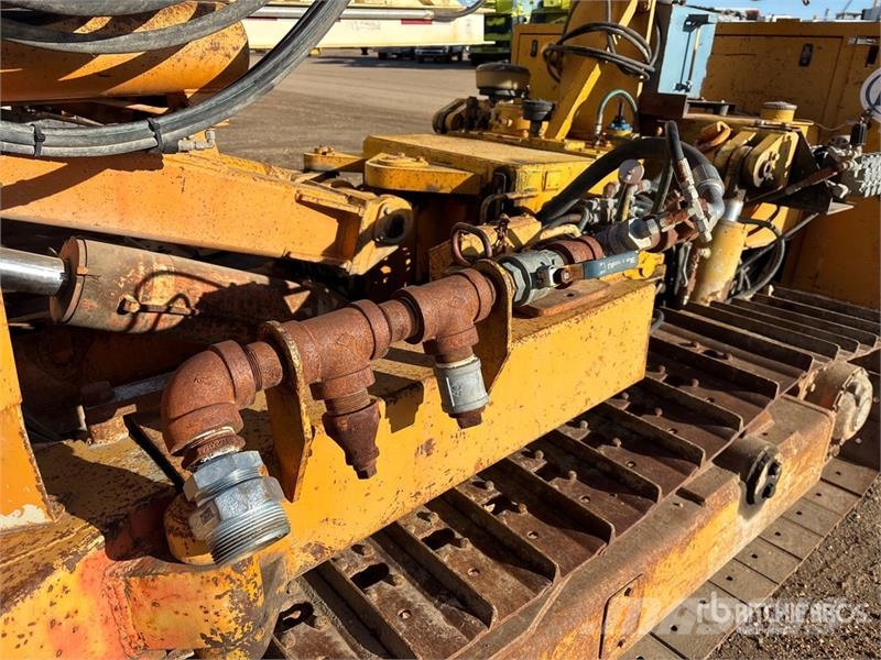 Interoc 109B Crawler Drilling Rig Zařízení pro hlubinné vrtání ropy a plynu