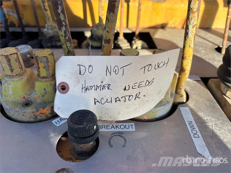 Interoc 109B Crawler Drilling Rig Zařízení pro hlubinné vrtání ropy a plynu