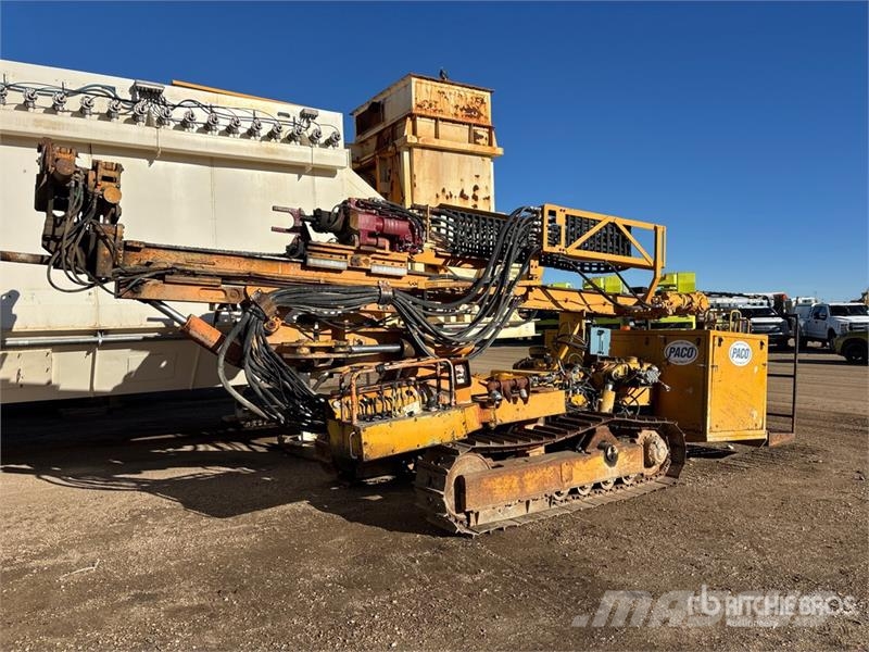 Interoc 109B Crawler Drilling Rig Zařízení pro hlubinné vrtání ropy a plynu
