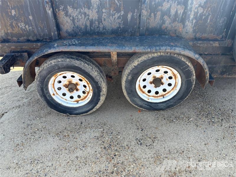 Iron Panther 10 ft T/A Dump Utility Trailer Bañera
