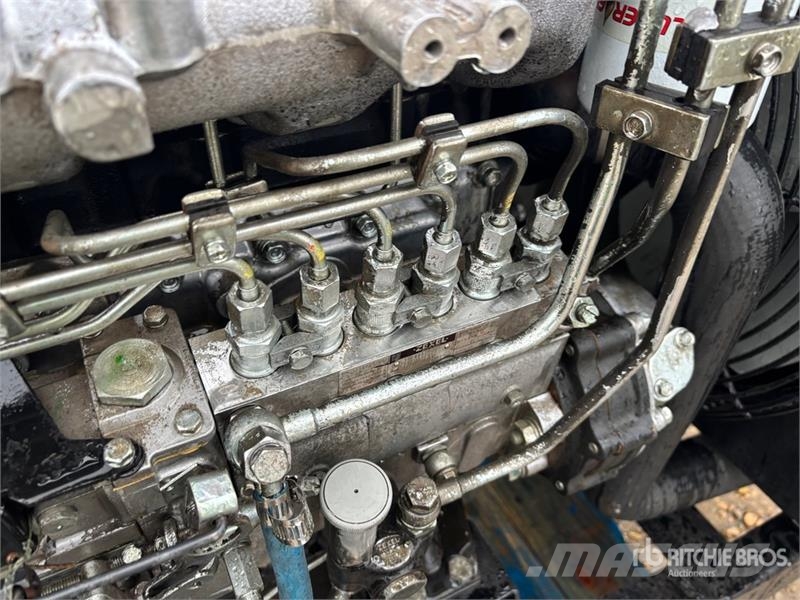 Isuzu BB-6BGITRW-02 Engine Motoren
