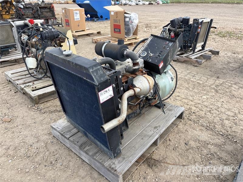Isuzu BV-4LE1 26.3 kW Engine Motory