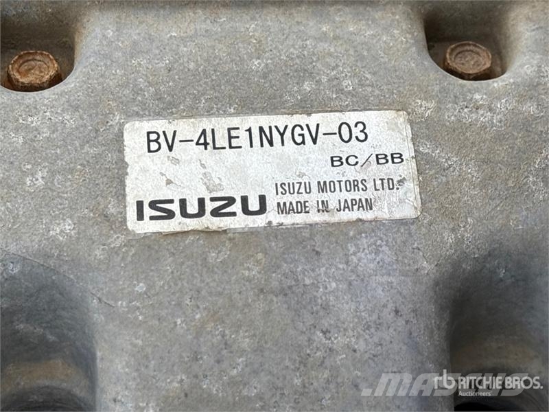 Isuzu BV-4LE1 26.3 kW Engine Motory
