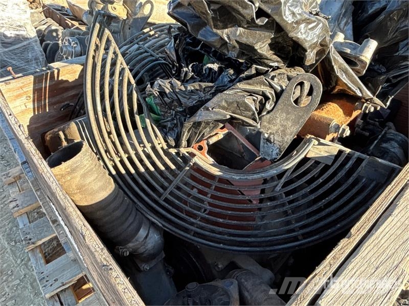 Isuzu of (2) Isuzu 4LE2 Engine (Inoperable) Motori