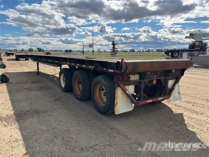 J.C. Trailer 48 ft Tri/A Flatbed Oilfield Trailer Prosessointilaitteet