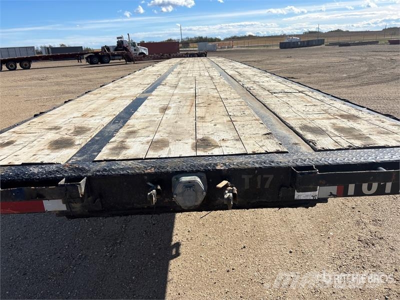 J C Trailers 53 ft Tri/A Flatbed Trailer Prikolice platforme/otvoreni sanduk