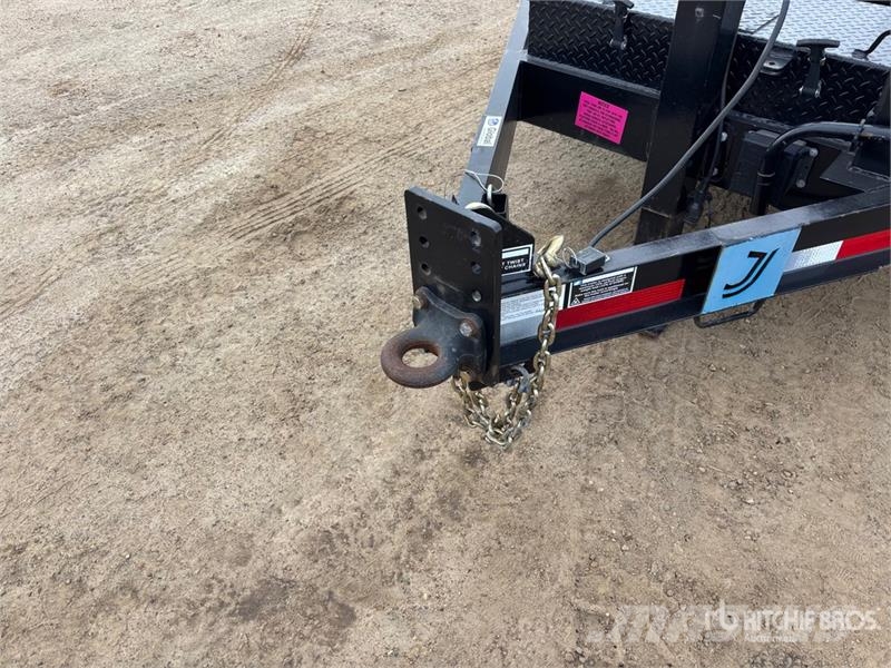 J & Trailers 21 ft T/A Equipment Trailer Vehicle transport trailers