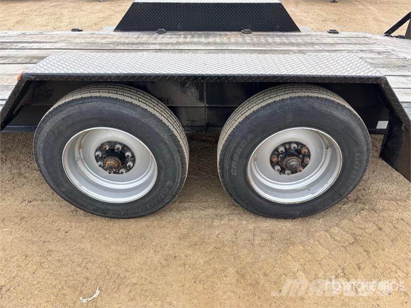 J & Trailers 21 ft T/A Equipment Trailer Vehicle transport trailers